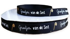 Satijn lint zwart met witte tekst groetjes van de Sint goud metalic staf 12 mm breed 5 meter Satijn lint zwart met witte tekst groetjes van de Sint goud metalic staf 12 mm breed 5 meter
