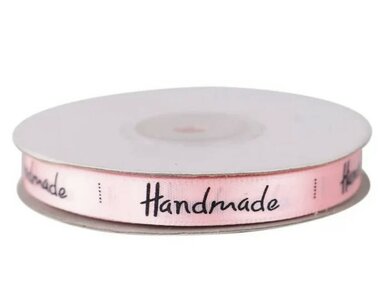 Satijn lint 1 cm roze met “handmade” tekst 4 meter